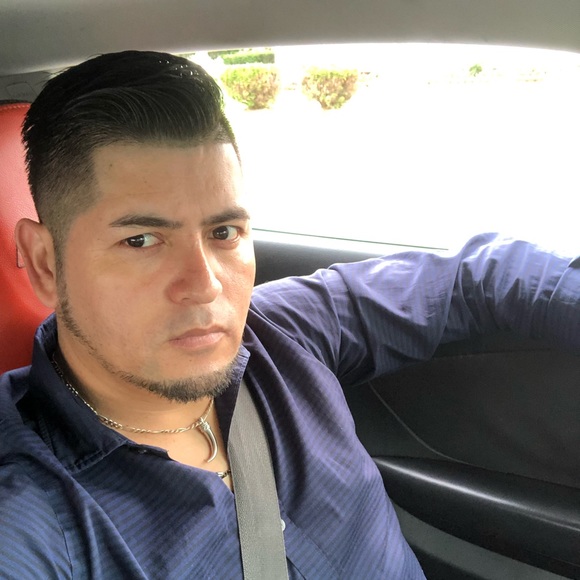 Meet your Posher, Fabian - Picture 1 of 1